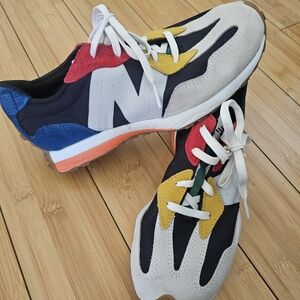 New Balance Multicolor Sneakers Sz5 kids/men  Women 6.5